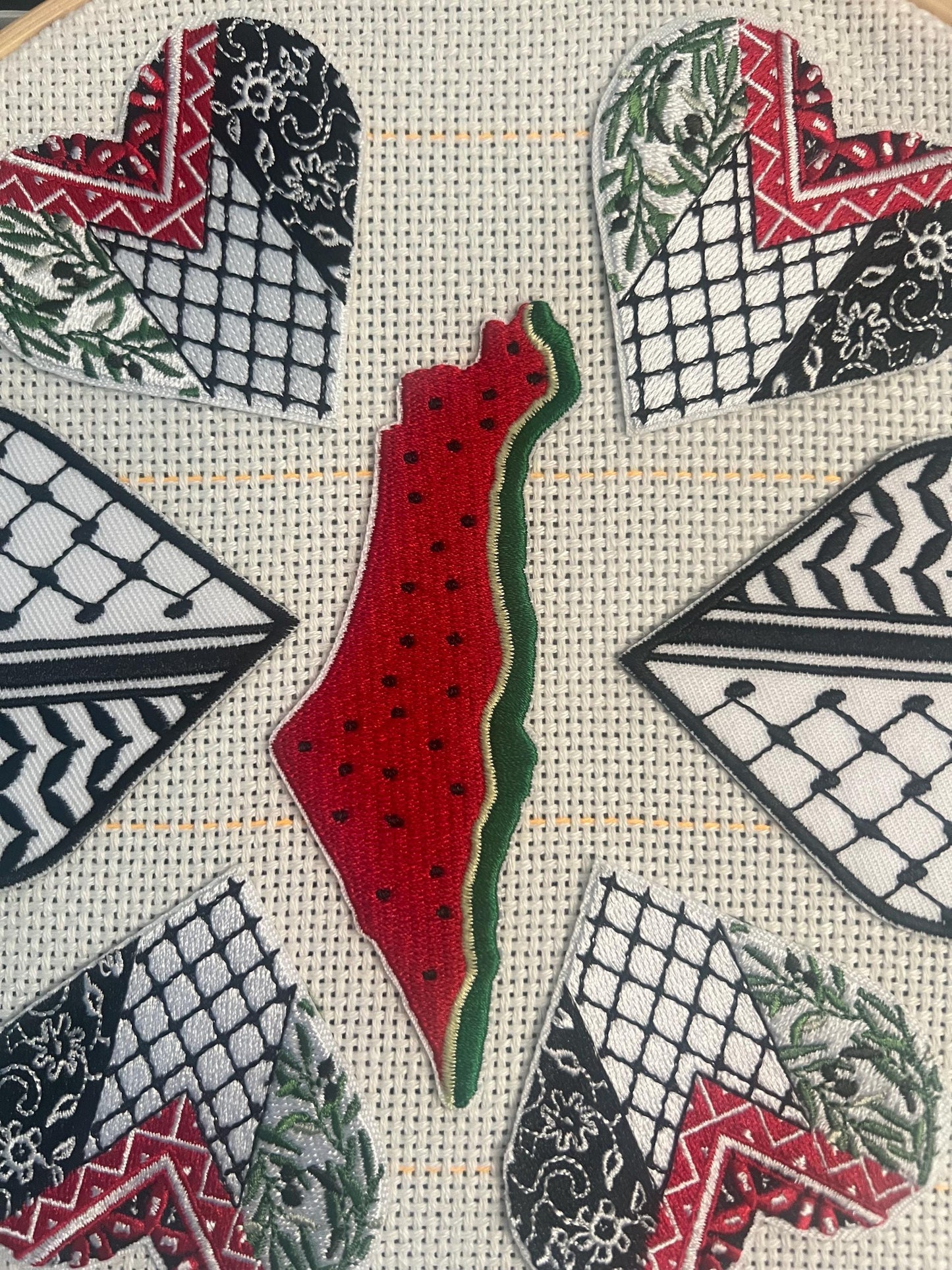 Palestinian Patch Embroidery Hoop – 23cm Wall Art with Resistance Symbols, Keffiyeh Pattern & Cultural Motifs, Handmade Home Decor Gift