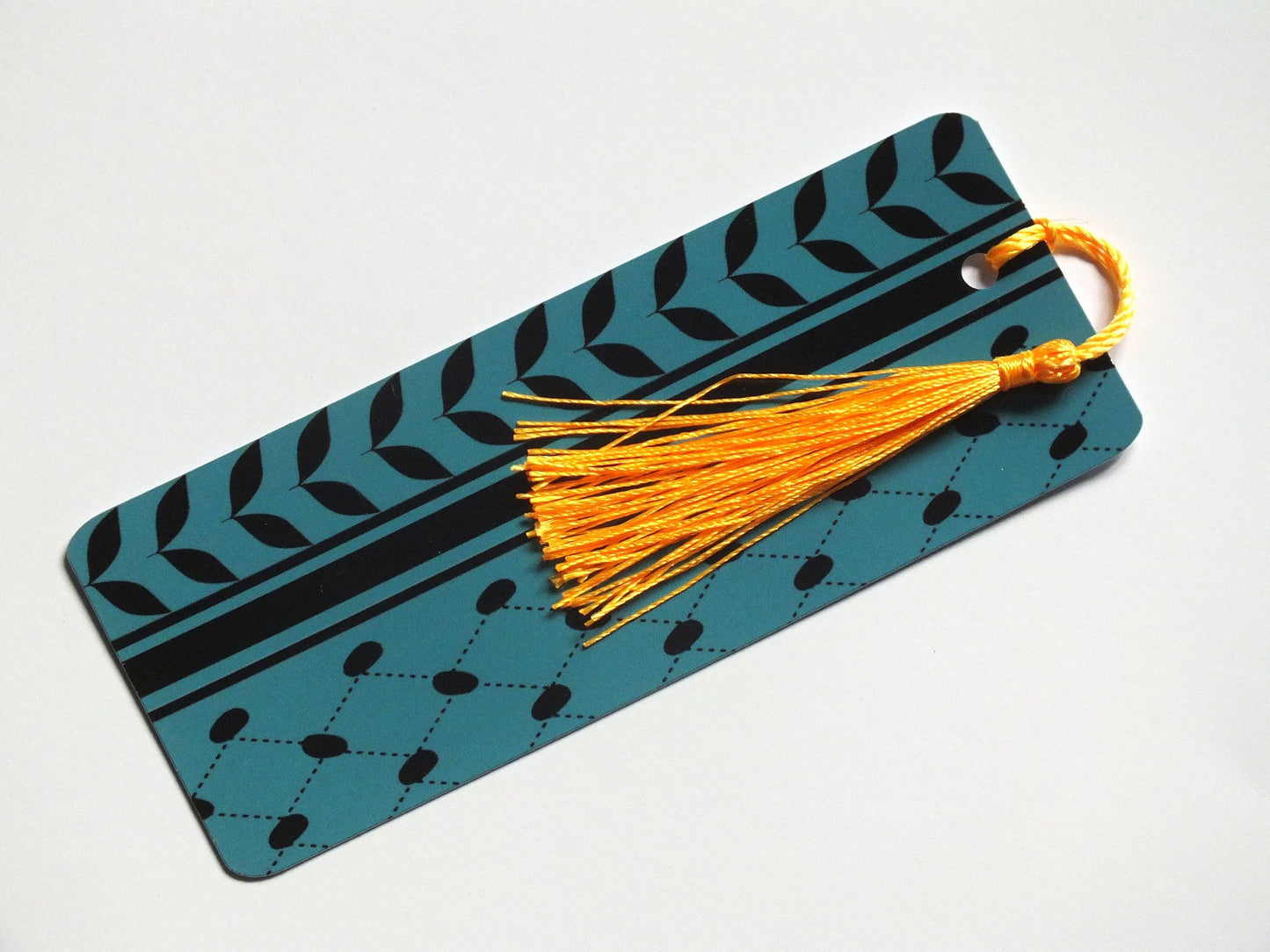 Keffiyah Embroidery Pattern Bookmark - Palestinian Heritage Bookmark – Handmade Solidarity Gift for Activist - Reader Gift for Students
