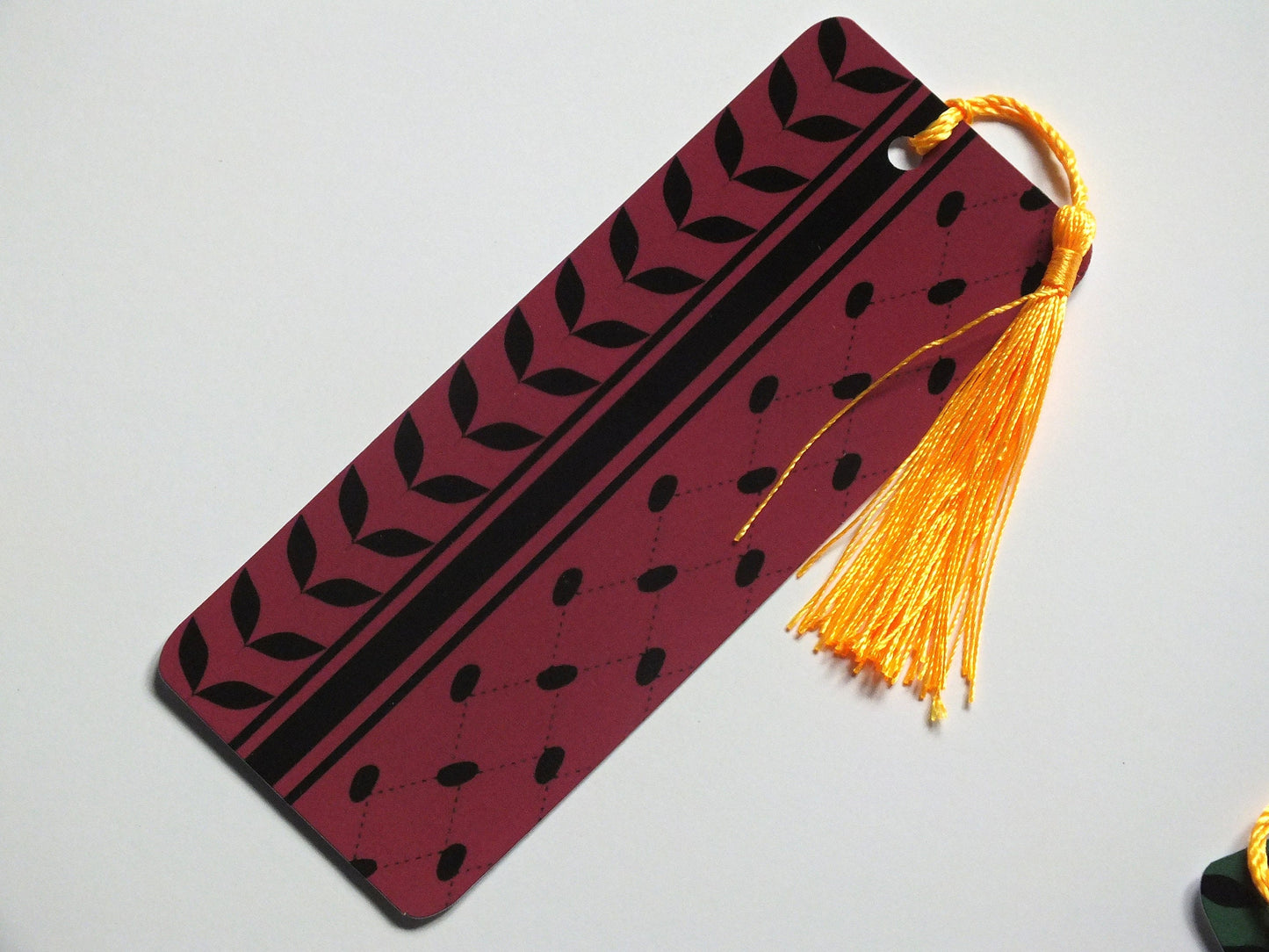 Keffiyah Embroidery Pattern Bookmark - Palestinian Heritage Bookmark – Handmade Solidarity Gift for Activist - Reader Gift for Students