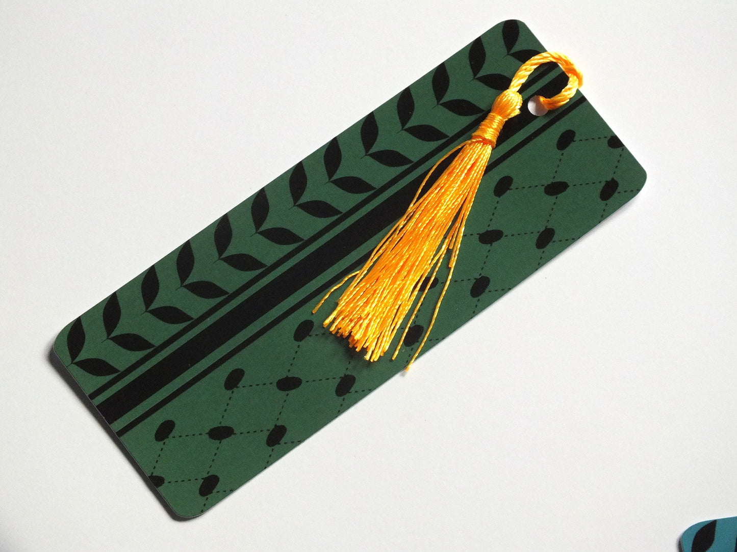 Keffiyah Embroidery Pattern Bookmark - Palestinian Heritage Bookmark – Handmade Solidarity Gift for Activist - Reader Gift for Students