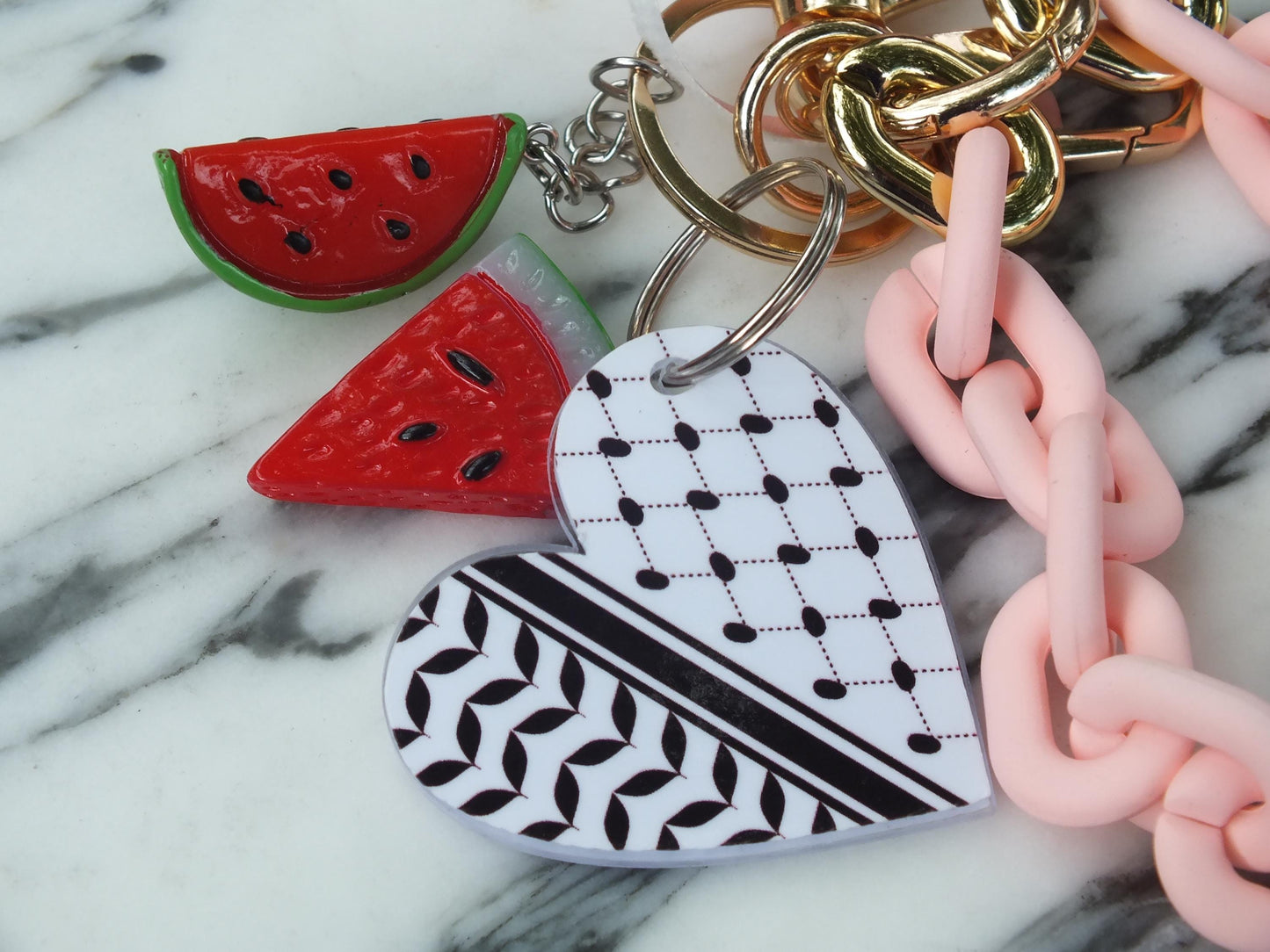 Free Palestine Keychain – Keffiyeh Heart with Watermelon Charm – Resistance Art Accessory - Cultural Activist Gift in Solidarity with Gaza