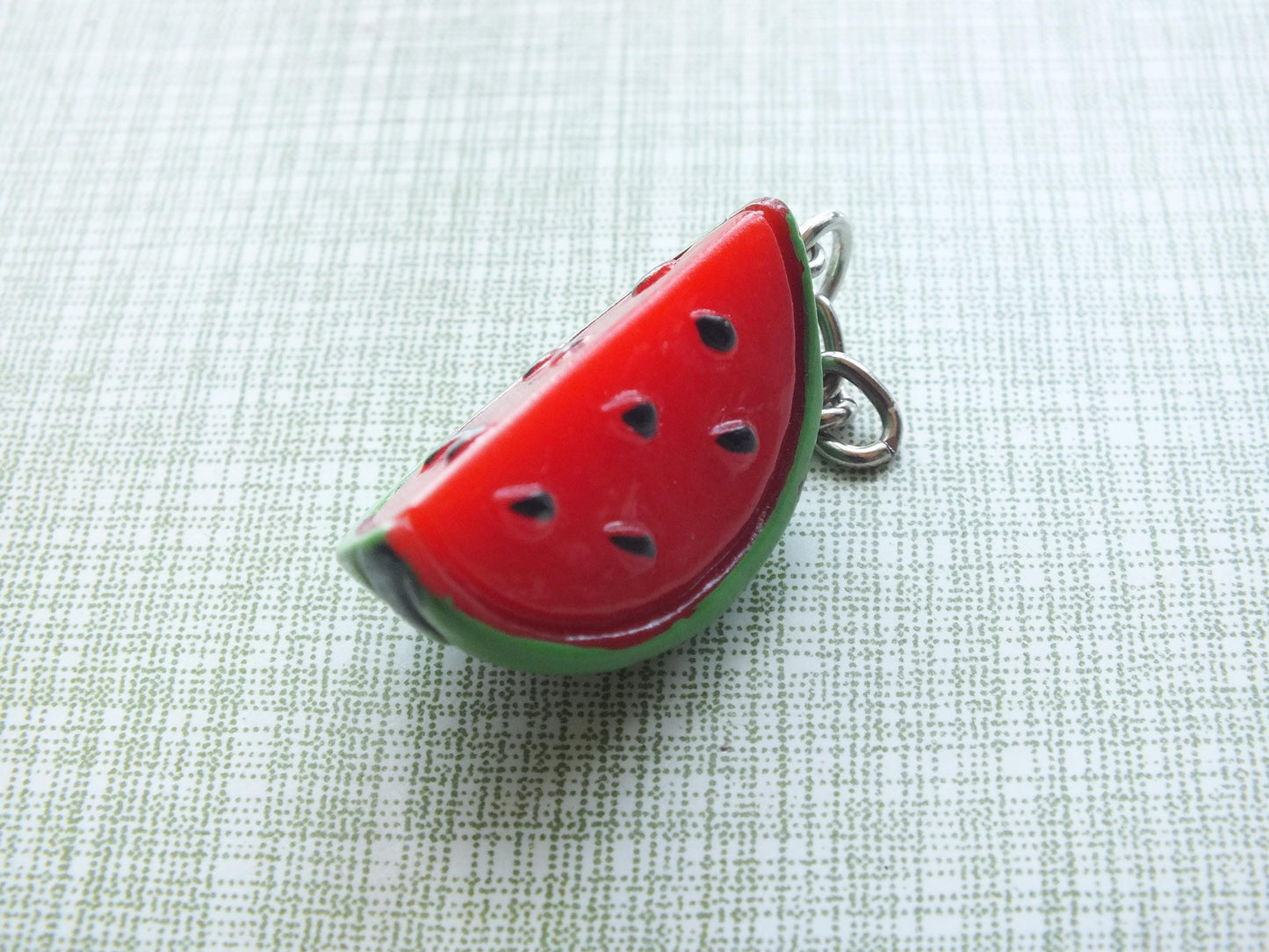 Solidarity with Gaza Keychain – Keffiyeh Heart, Watermelon Charm, Palestinian Flag Print – Palestine Symbol Gift for Activists