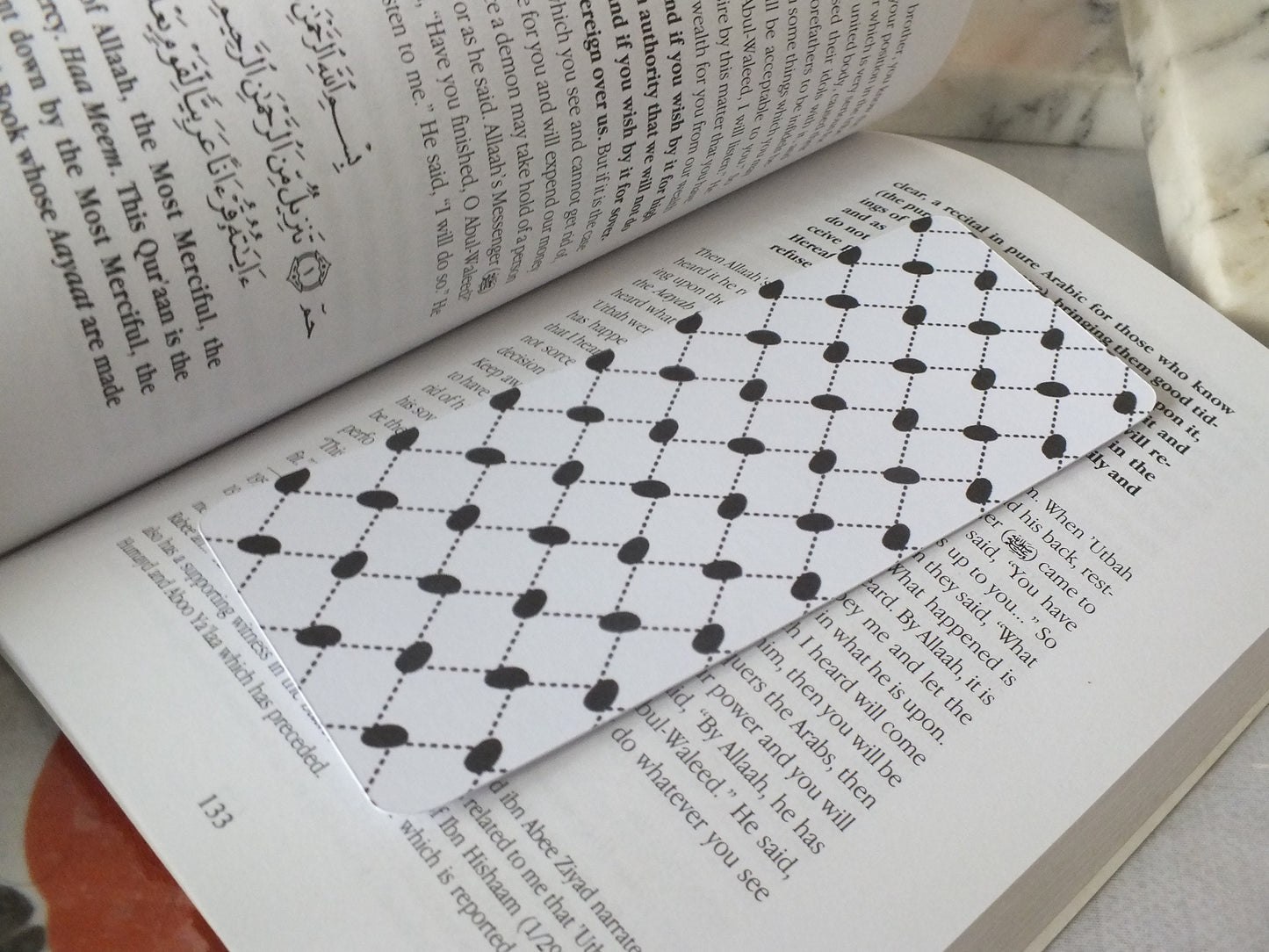 Palestine Embroidery Pattern Bookmark – Flag & Keffiyeh Pattern – Cultural Reading Gift for Supporters and Activist - Solidarity with Gaza