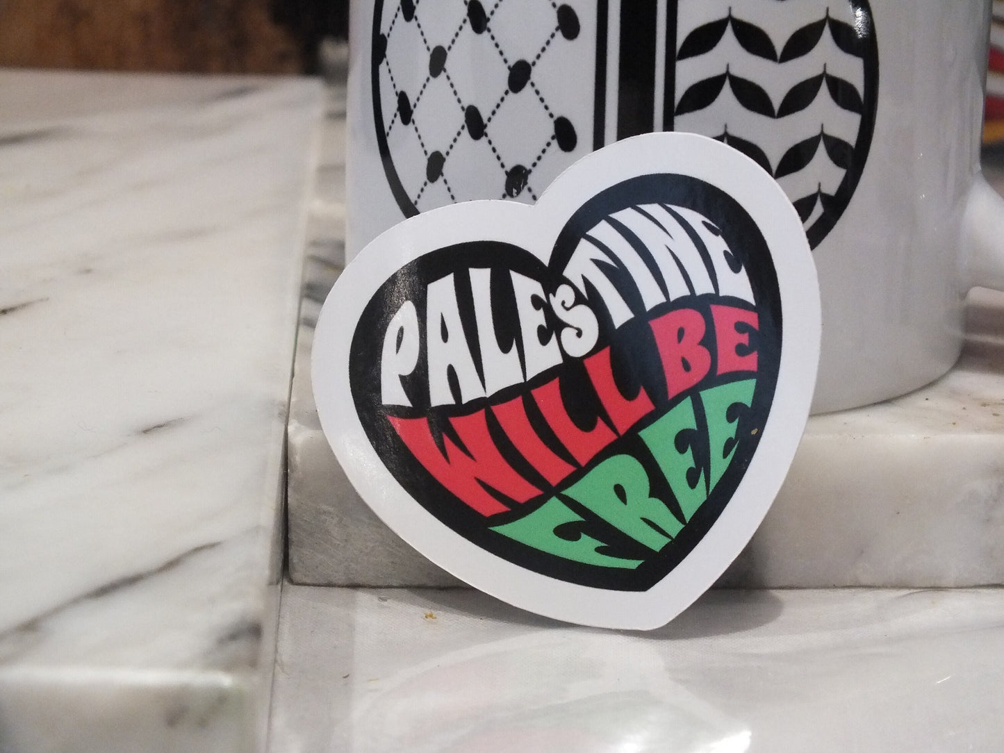 Free Palestine Sticker – Palestinian Flag Vinyl Decal for Journal, Car Window, Water Bottle, Laptop – Glossy Die Cut Love Heart Sticker