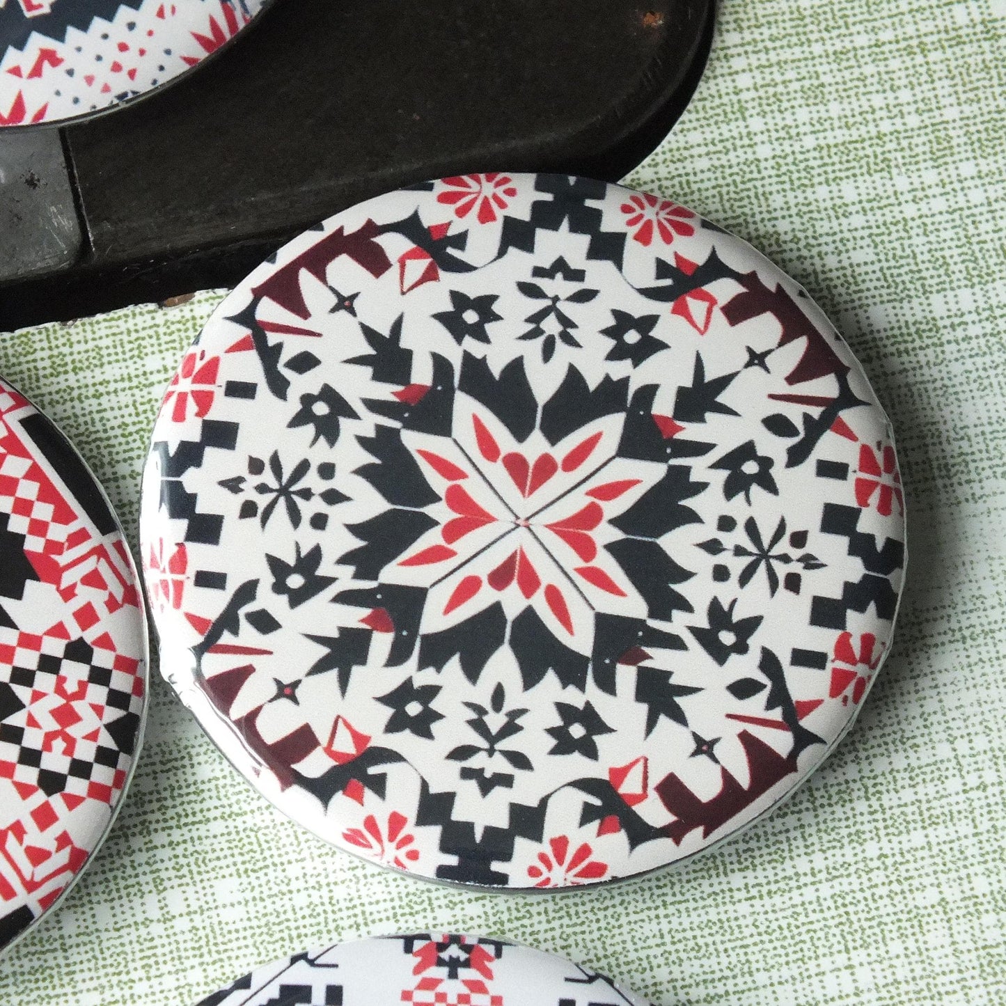 Palestine Badge – Keffiyeh & Tatreez Design – Resistance Art Pin for Jacket, Backpack, or Gifting - Activist Pin for Solidarity and Support