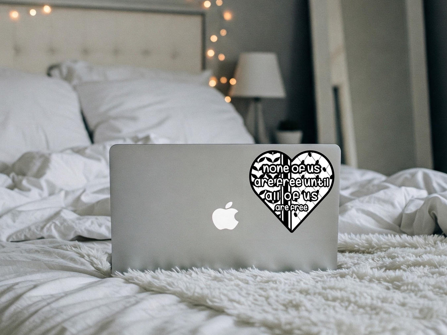Keffiyeh Resistance Sticker – Palestine Symbolic Art for Laptop, iPhone, Water Bottle – Durable Glossy Vinyl with Proceeds to Gaza Charity