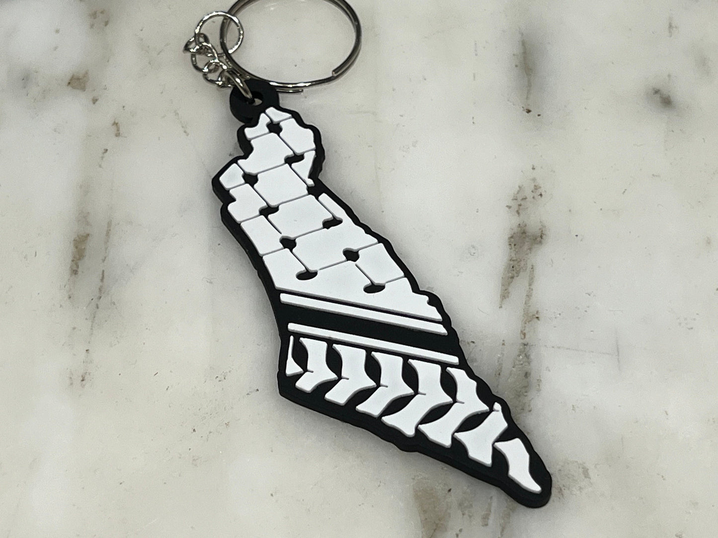 Palestinian Map with Keffiyeh Pattern Print Keychain - Palestine Keyring with Watermelon Charms - Palestinian Symbol Keychain Gift