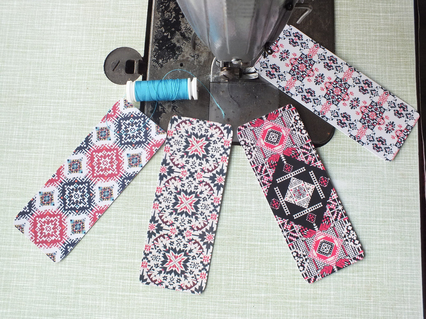 Pro Palestine Bookmarks with Tatreez Pattern - Keffiyeh & Flag Art – Handmade Gift for Palestine Supporters - Profits to Gaza Charities