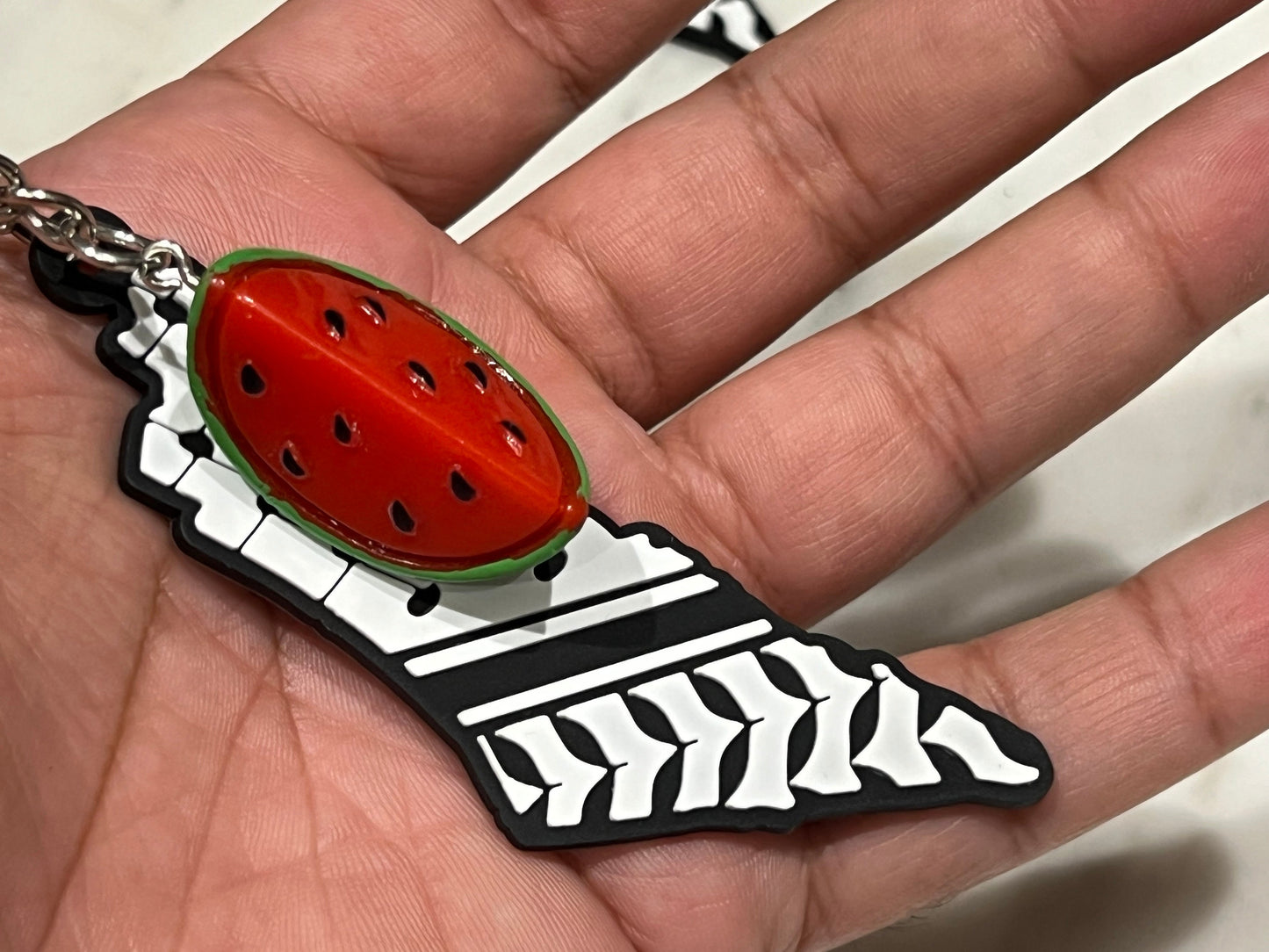 Palestinian Symbol Keychain – Heart with Keffiyeh & Watermelon – Handmade Political Gift with the Map of Palestine for Supporters