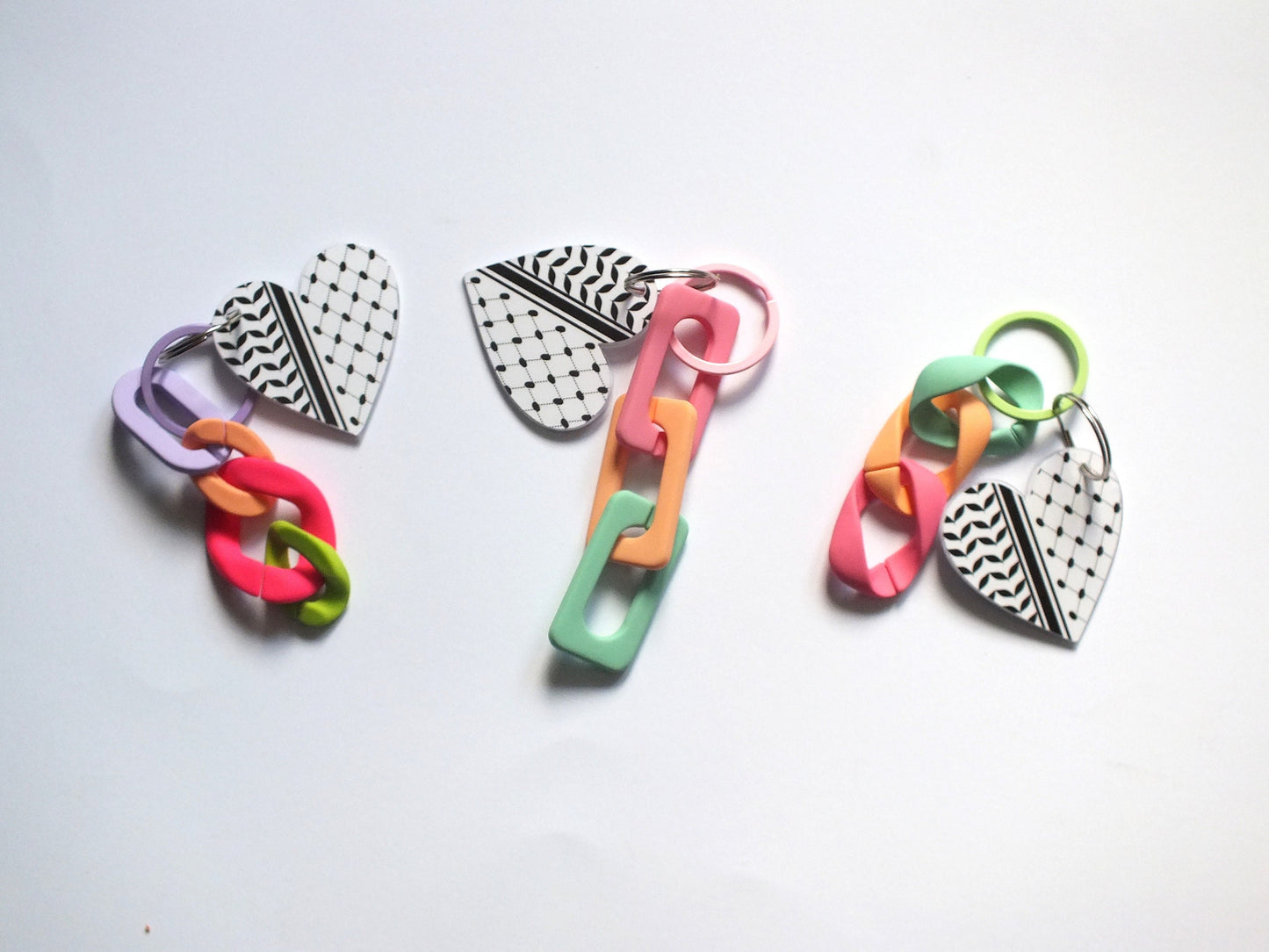 Palestine Keyring with Keffiyeh Pattern - Free Palestine Gift for Pro Palestinian Activists with Watermelon Charms - Proceeds to Gaza