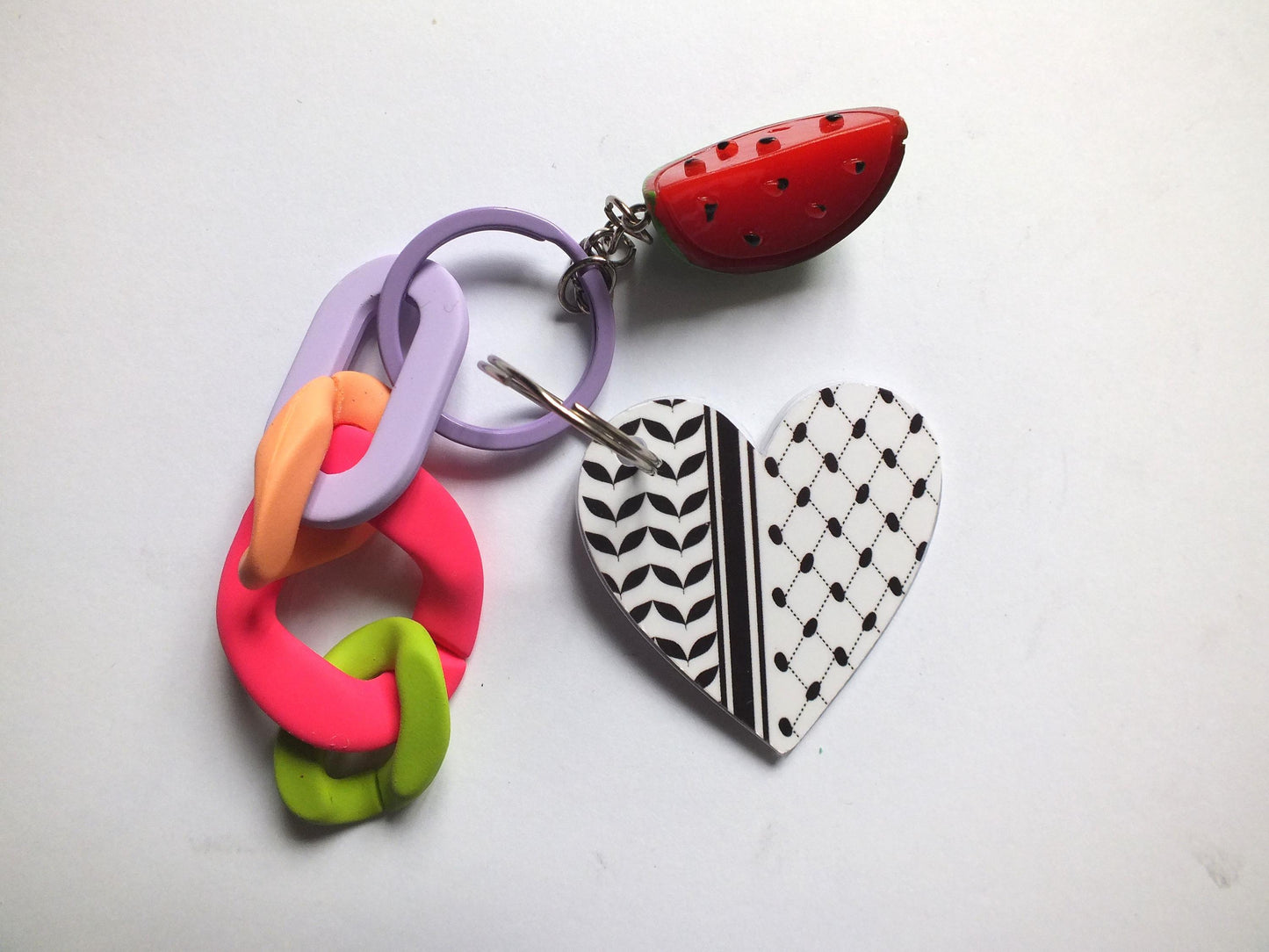 Palestine Keyring with Keffiyeh Pattern - Free Palestine Gift for Pro Palestinian Activists with Watermelon Charms - Proceeds to Gaza