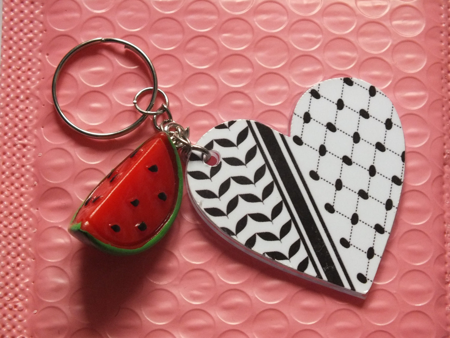 Palestine Watermelon Keychain Palestinian Symbol Love Heart Keffiyeh Symbol Keyring Pro Palestine Gifts That Support Palestine Activist