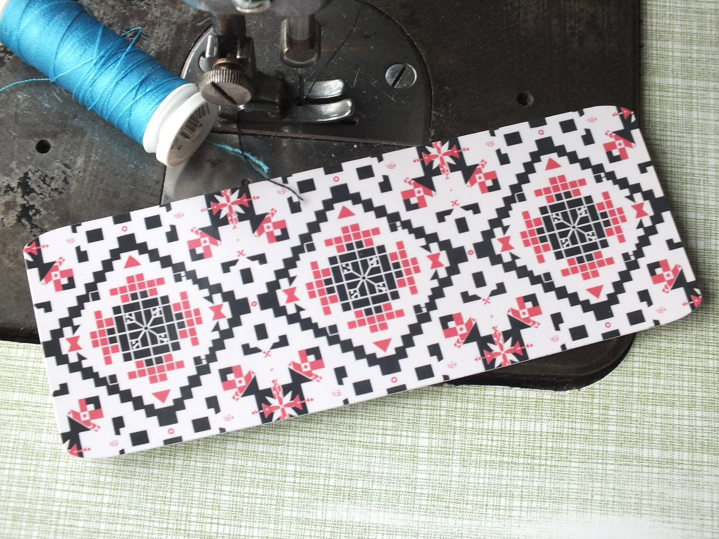 Palestinian Heritage Bookmarks for Book Lover - Palestine Embroidery with Tatreez Print – Book Accessory for Conscious Readers