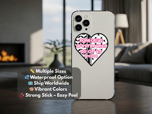Symbolic Glossy Keffiyeh Sticker – Free Palestine Art for Car, Laptop, Bottle – Durable Heart Shape Vinyl Decal for Gaza Activist