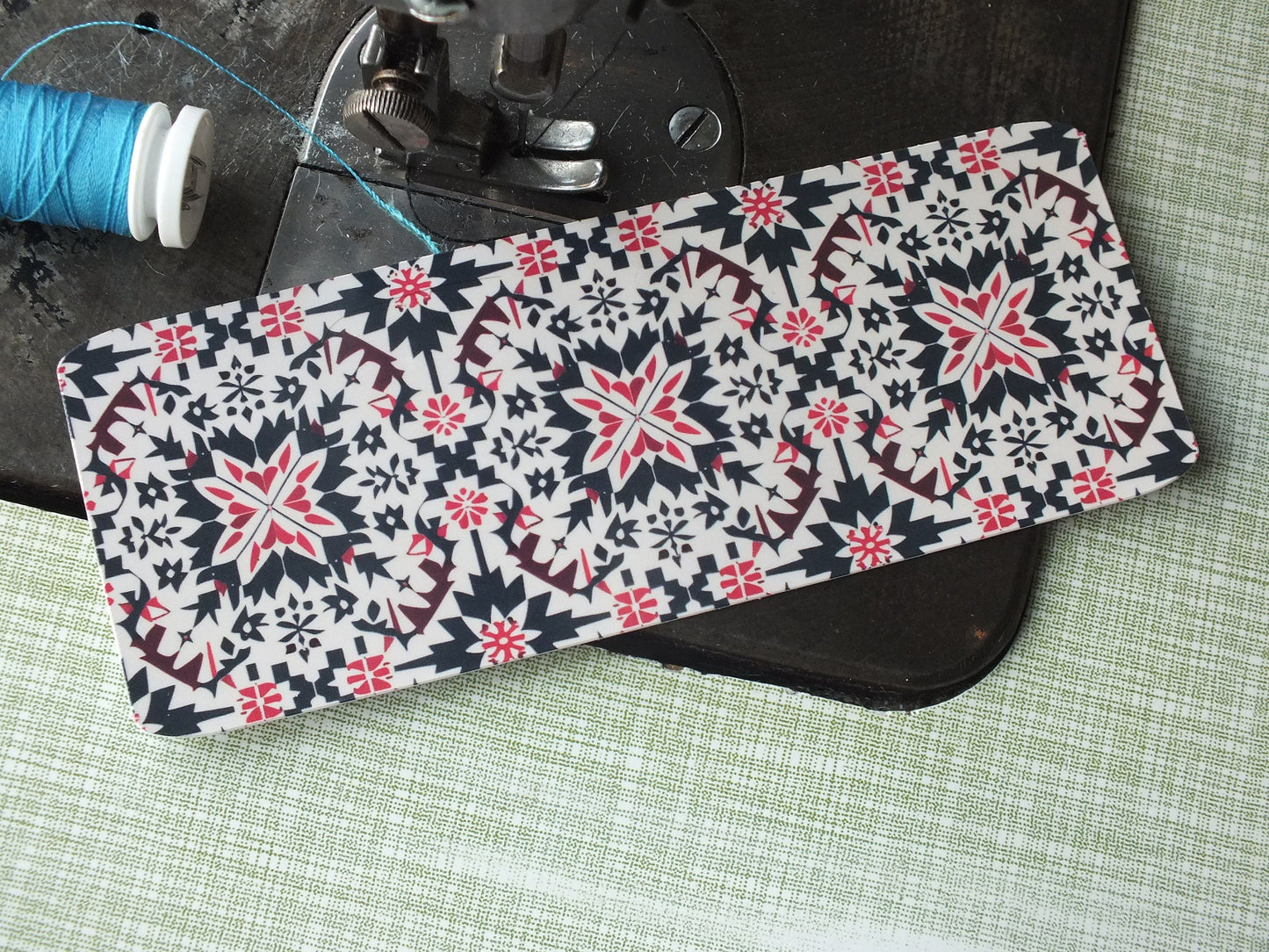 Pro Palestine Bookmarks with Tatreez Pattern - Keffiyeh & Flag Art – Handmade Gift for Palestine Supporters - Profits to Gaza Charities