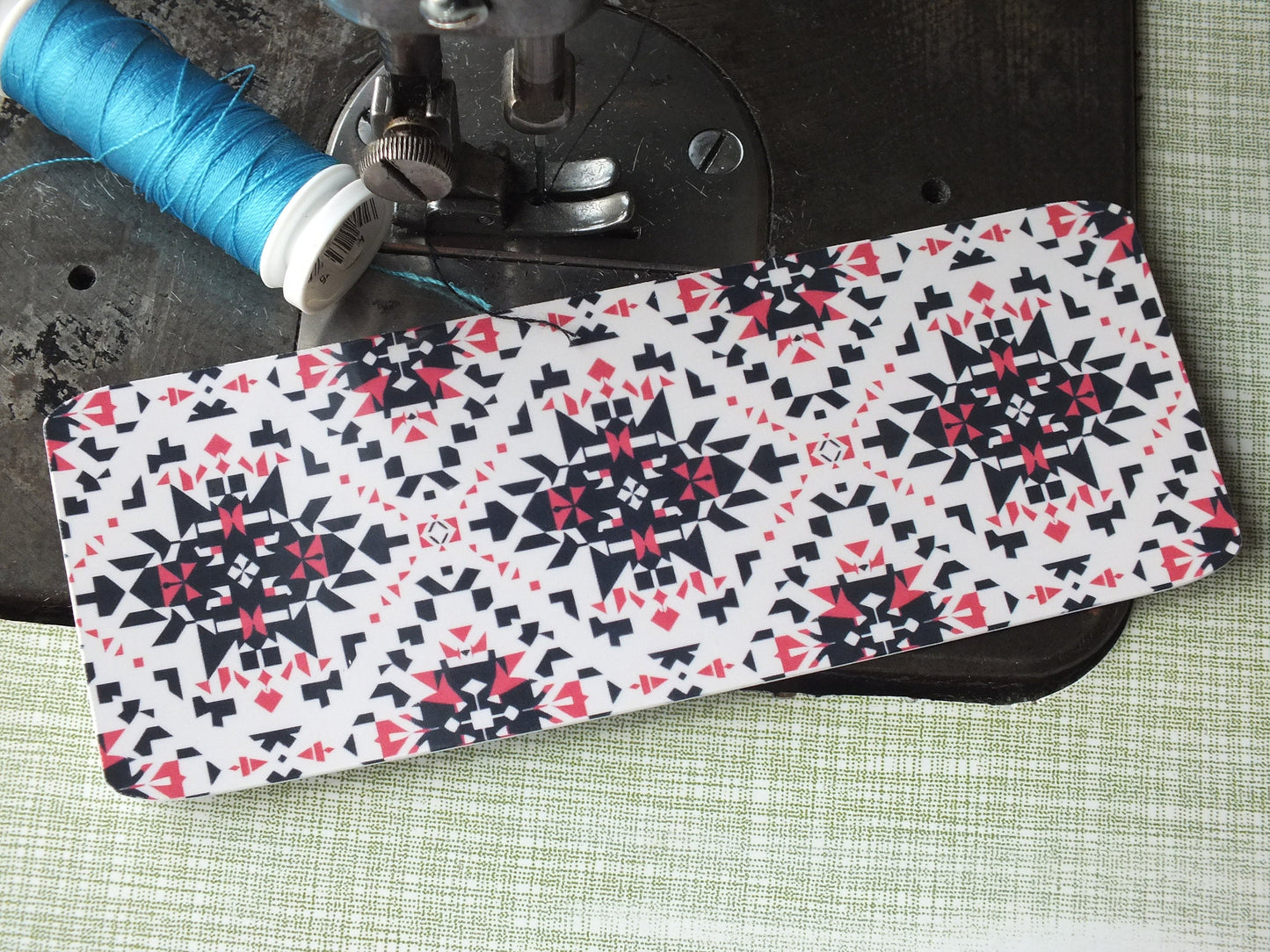 Palestinian Heritage Bookmarks for Book Lover - Palestine Embroidery with Tatreez Print – Book Accessory for Conscious Readers