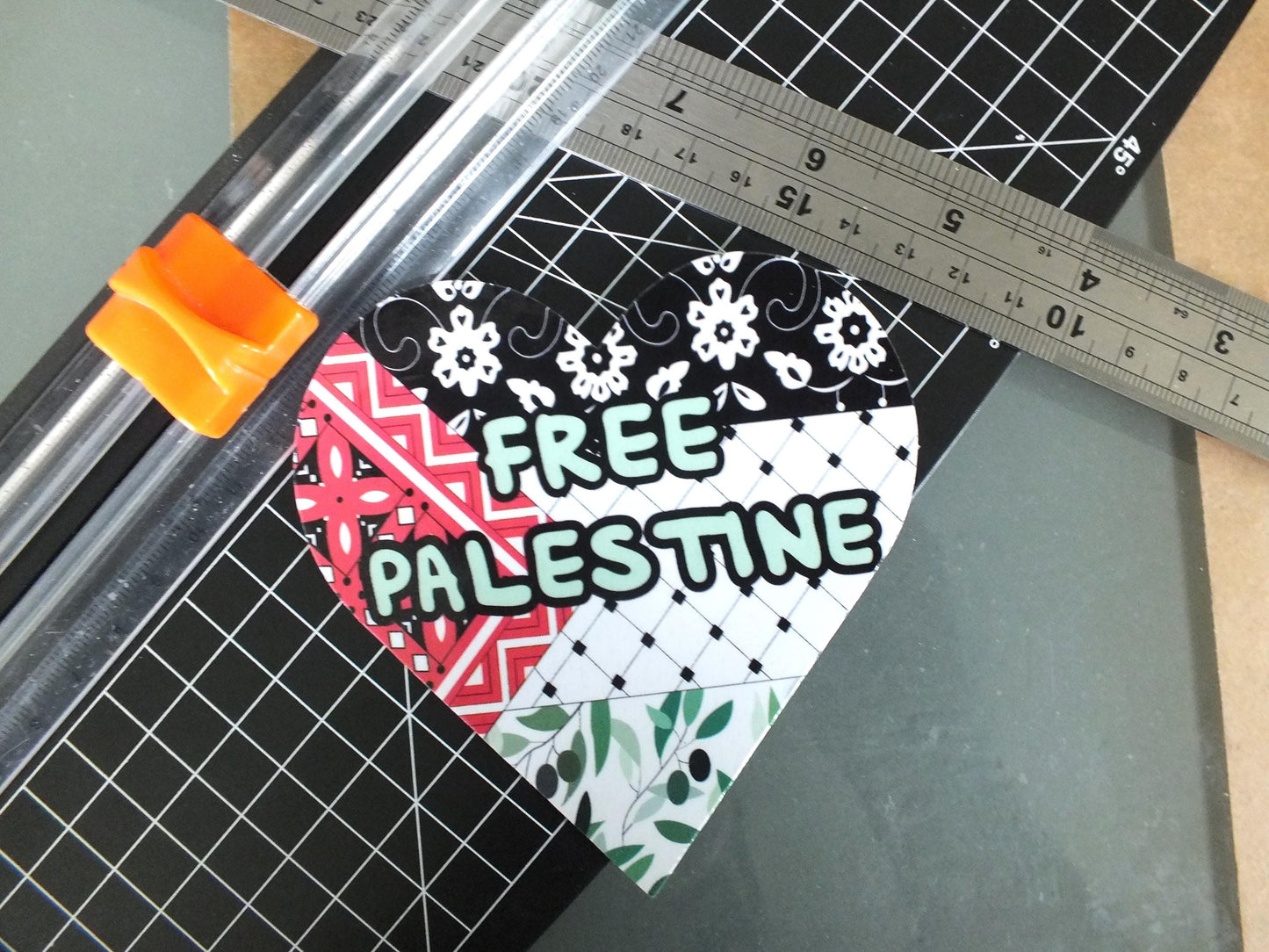 Free Palestine Bumper Sticker - Solidarity Flag of Palestine Decal for Car Bumper, Car Window, Laptop – Palestinian Heritage Love Heart