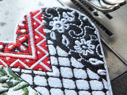 Palestinian Keffiyeh Patch – Cultural Embroidered Design – Iron-On or Velcro for Hoodie, Jacket, Tote Bag - Palestinian Identity Patch