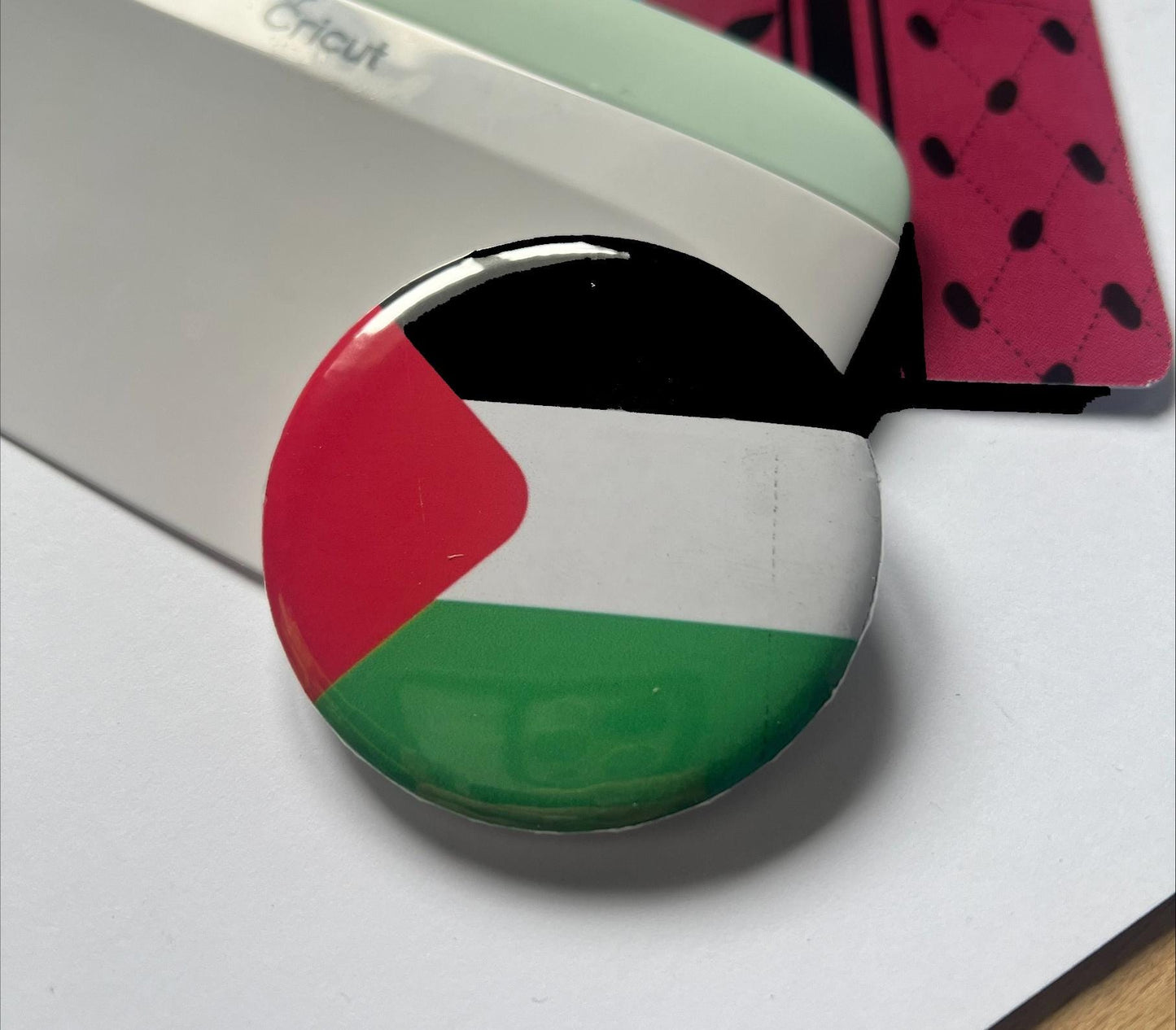 Palestine Flag Pin - % Proceeds Donated to Palestinian Charity - Show Your Solidarity and Support with these Pro Palestine Pins
