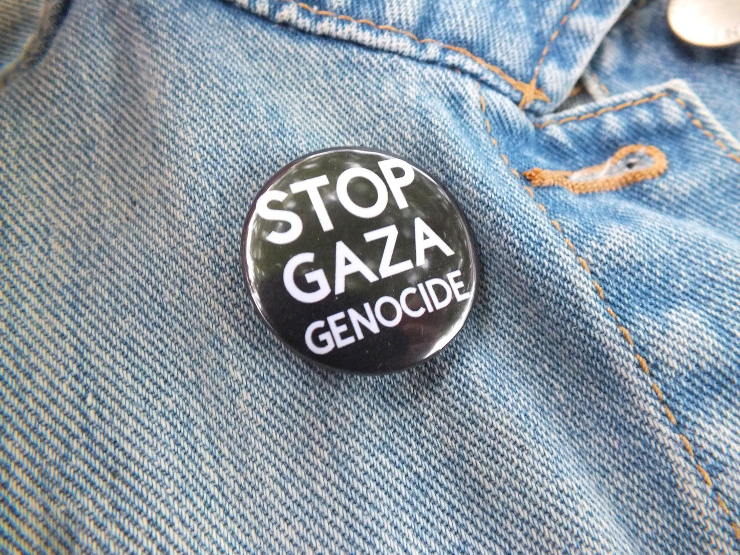 Free Palestine Heart Badge – Ceasefire Now Round Pin – Activist Gift or Statement Accessory - Pro Palestinian Button Badge for Gaza