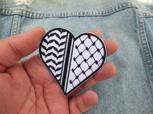 Palestine Keffiyeh Patch – Embroidered Palestinian Embroidery Pattern – Iron-On or Velcro Badge for Cultural Pride & Protest Wear