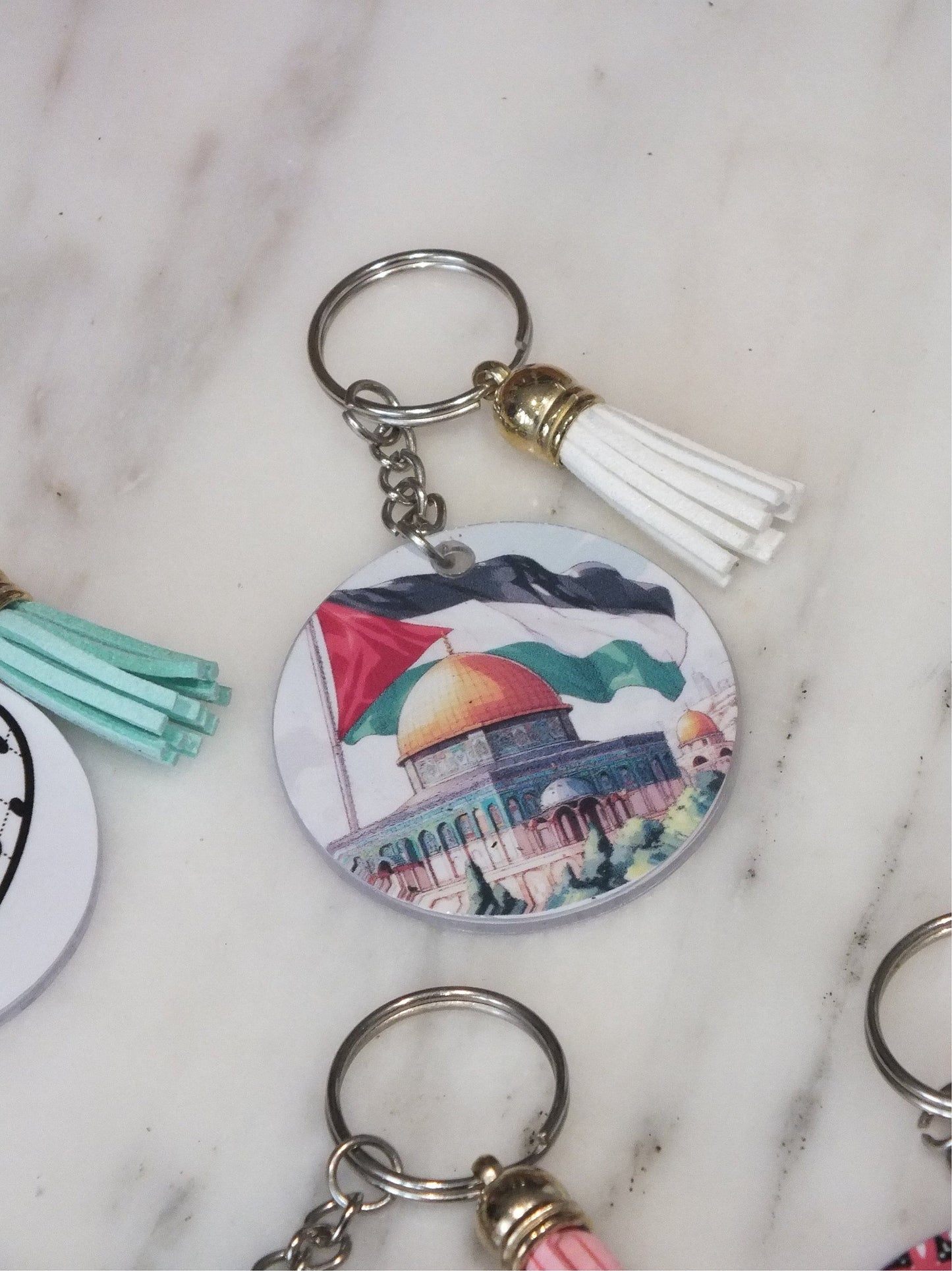 Palestine Flag Keyring - Solidarity Keychain – Keffiyeh Heart and Watermelon Charms – Pro Palestine Symbol, Gift for Pro Palestinians
