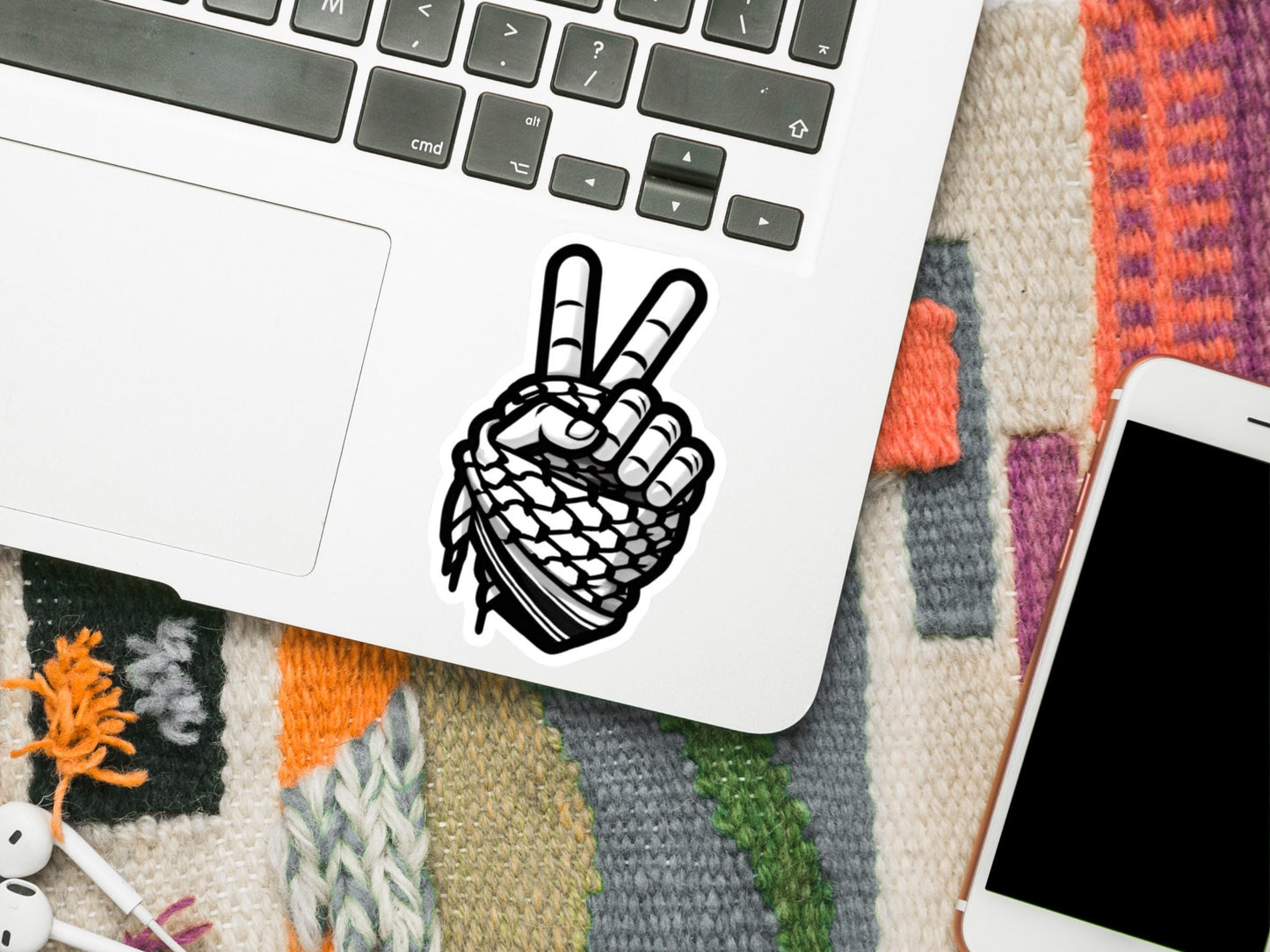 Minimalist Keffiyeh Sticker – Waterproof Solidarity Decal for Car, Laptop, Water Bottle – Palestine Protest Symbol - Profits to Gaza Charity