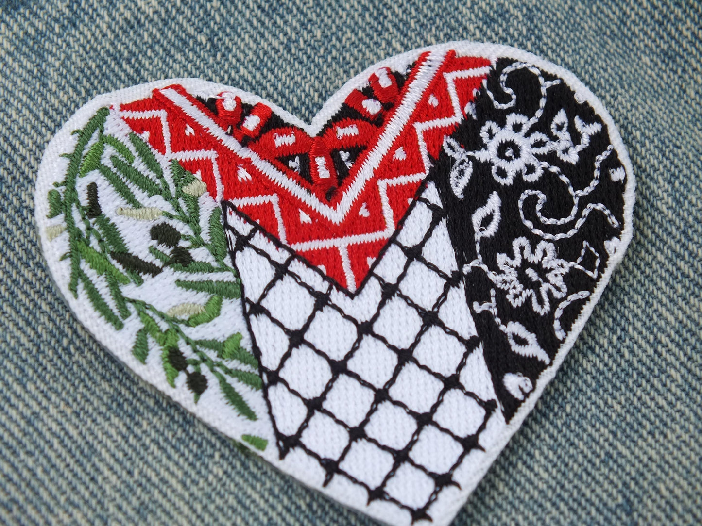 Palestinian Heart Patch – Embroidered Iron-On Patch for Jacket, Tote Bag, Backpack - Palestine Flag Sew On Patch Gift for Activist