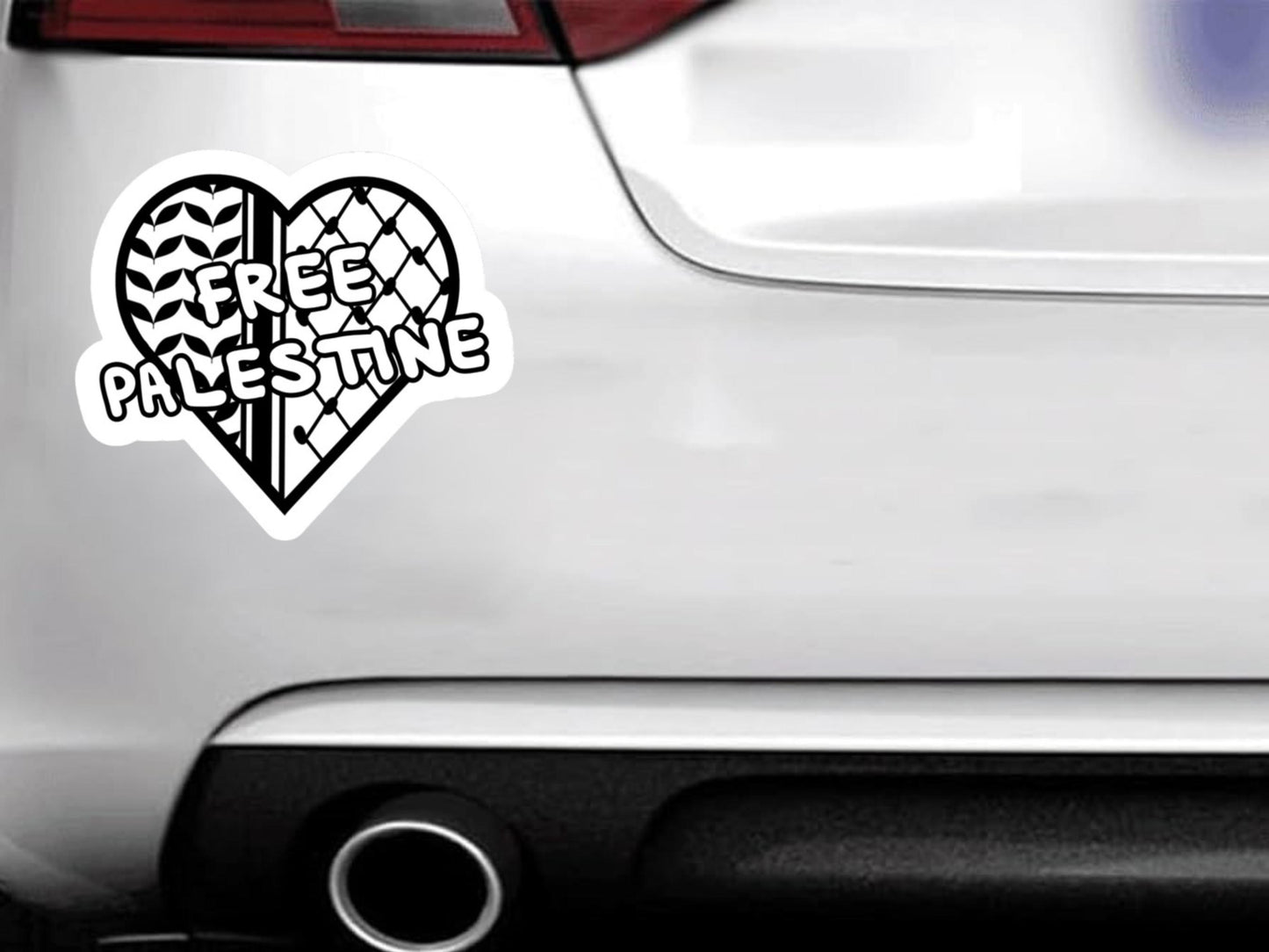 Black White Free Palestine Kuffiya Heart Sticker – Waterproof Vinyl Decal or Splashproof Sticker | Palestinian Pattern Car Laptop Decal