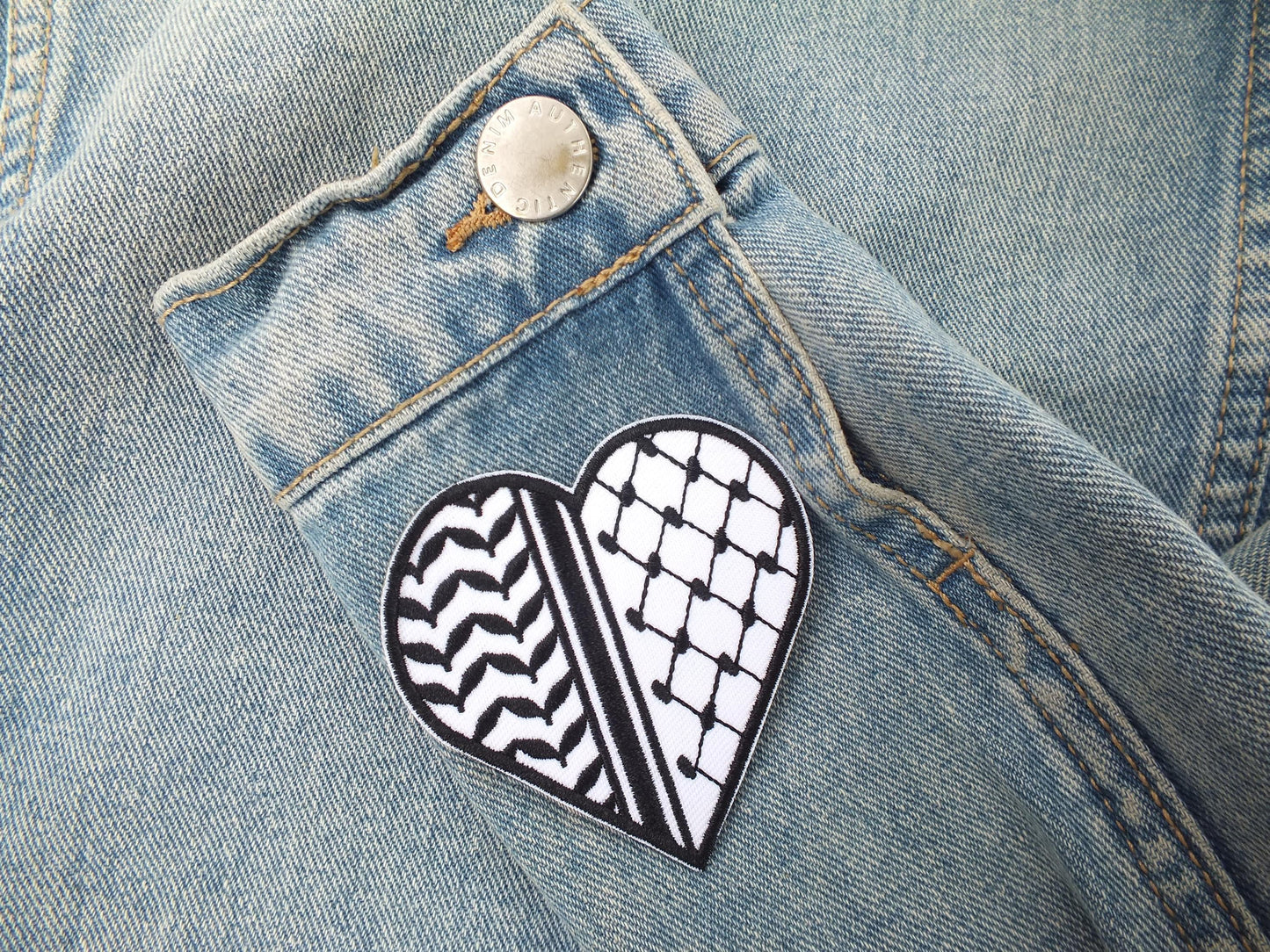 Palestinian Heart Patch – Embroidered Iron-On Patch for Jacket, Tote Bag, Backpack - Palestine Flag Sew On Patch Gift for Activist