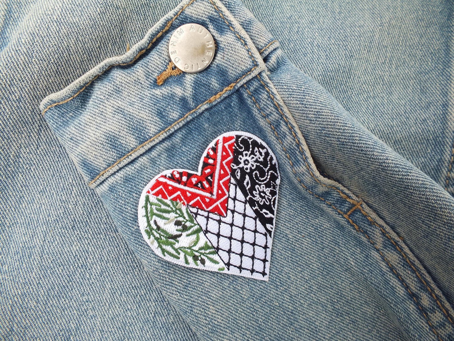 Black & White Keffiyeh Patch – Palestine Resistance Embroidery – Iron-On or Velcro Clothing Badge - Peace Dove Patch in Solidarity with Gaza
