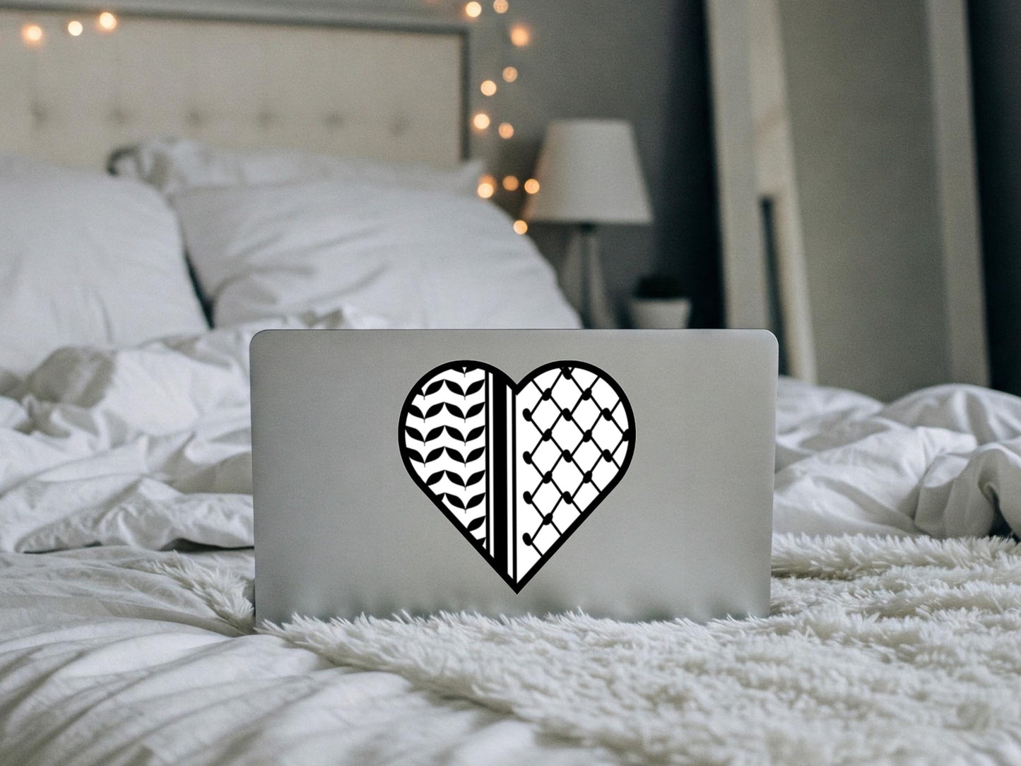 Waterproof Kuffiya Pattern Sticker – Free Palestine Decal, Pro-Palestine Vinyl Sticker, Waterproof Laptop Sticker, Political Activism Gift