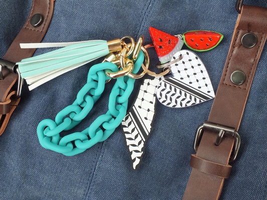 Free Palestine Keychain – Keffiyeh Heart with Watermelon Charm – Resistance Art Accessory - Cultural Activist Gift in Solidarity with Gaza